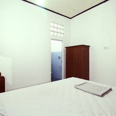 Dua Dara Inn Kuta Legian  Ngoại thất bức ảnh