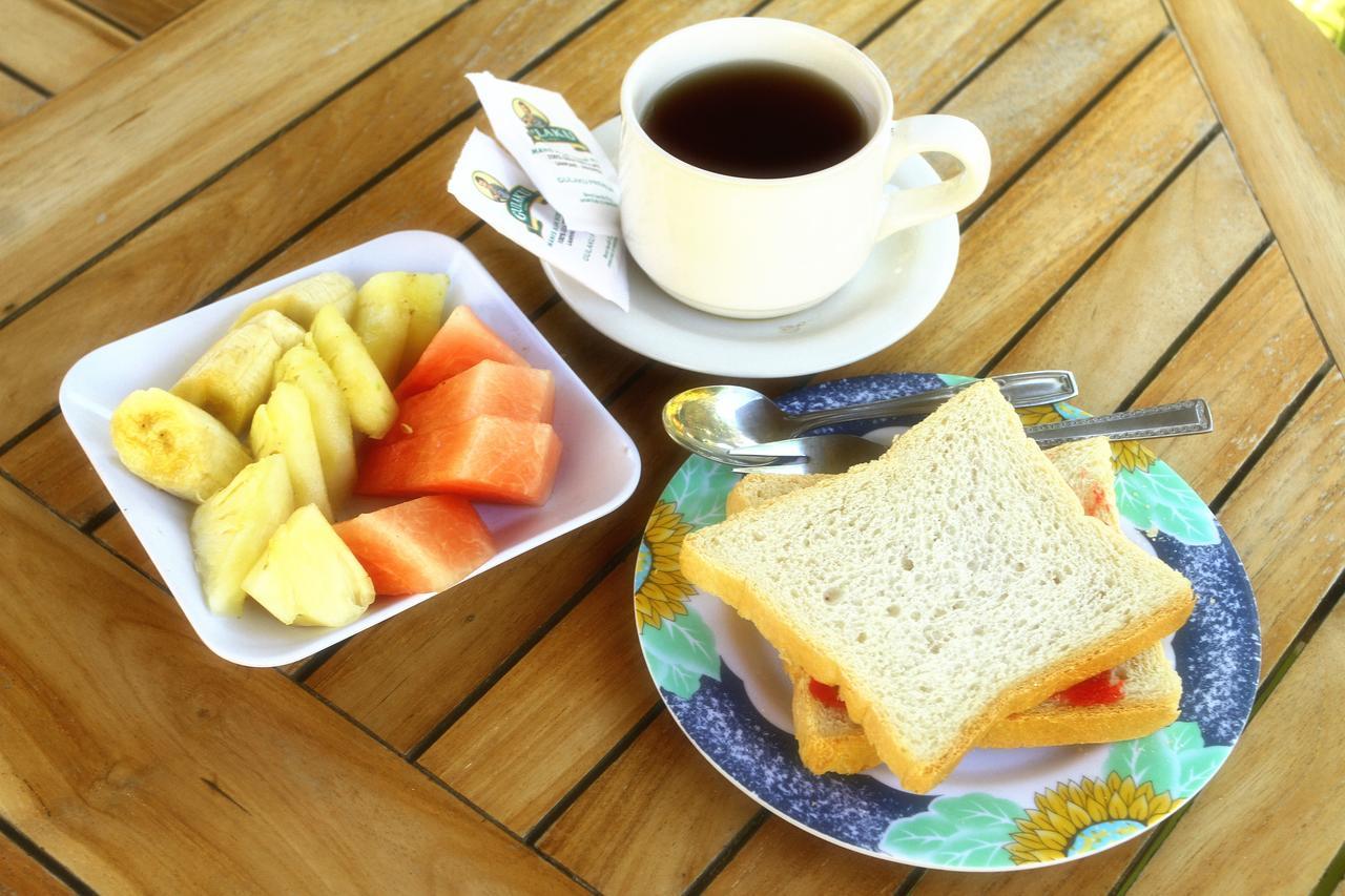 Dua Dara Inn Kuta Legian  Ngoại thất bức ảnh