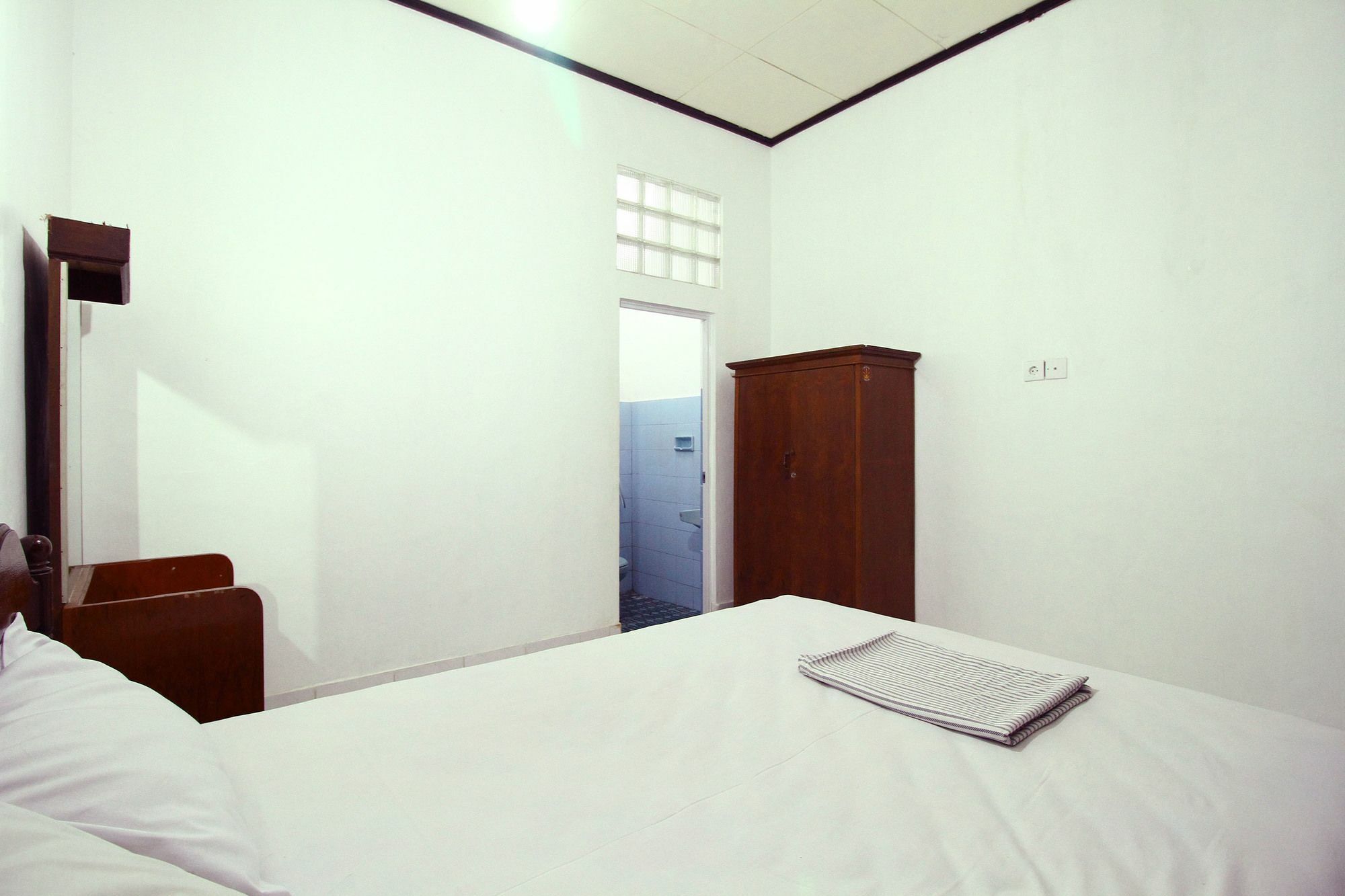 Dua Dara Inn Kuta Legian  Ngoại thất bức ảnh