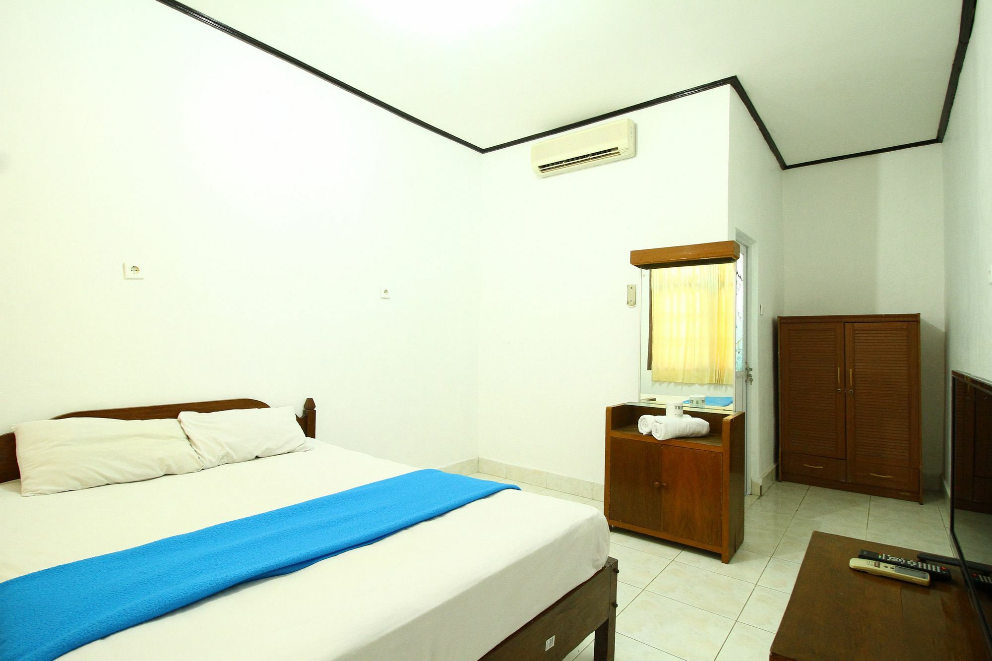 Dua Dara Inn Kuta Legian  Ngoại thất bức ảnh