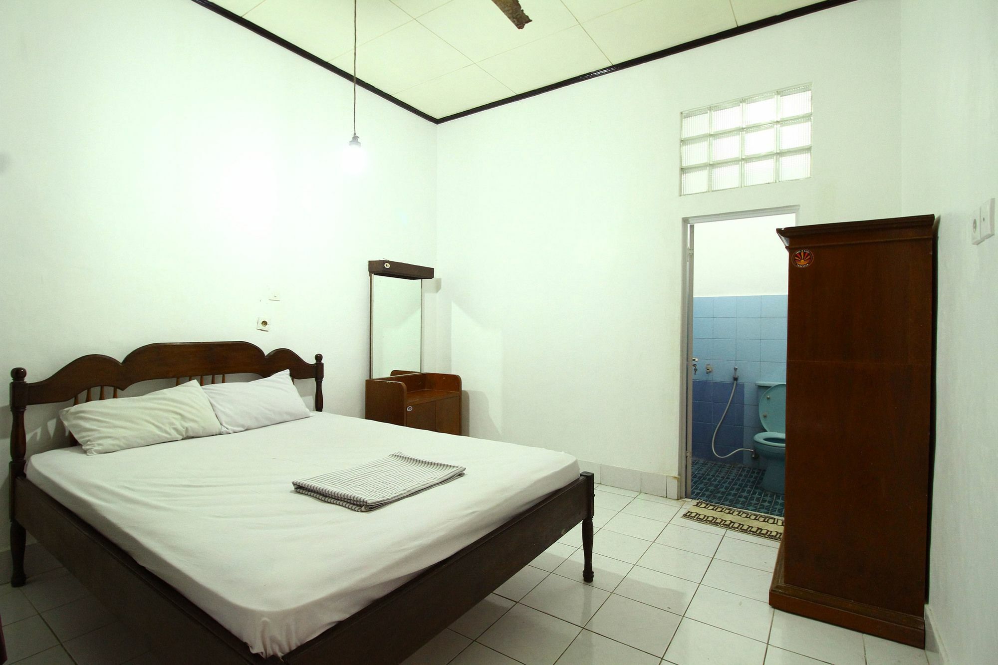 Dua Dara Inn Kuta Legian  Ngoại thất bức ảnh