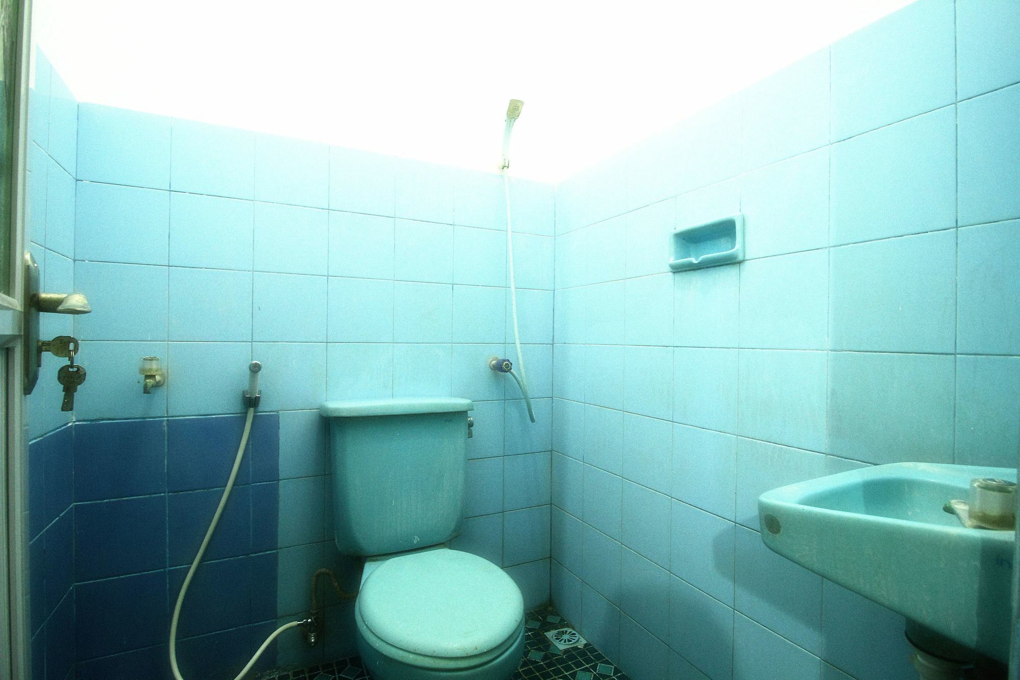 Dua Dara Inn Kuta Legian  Ngoại thất bức ảnh