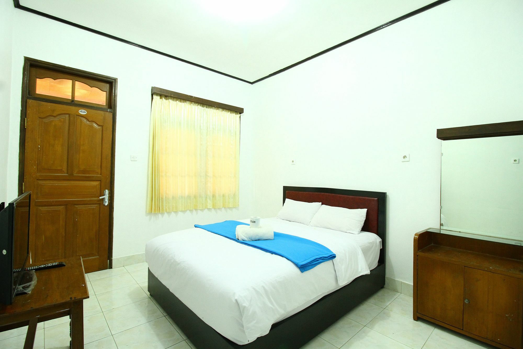 Dua Dara Inn Kuta Legian  Ngoại thất bức ảnh