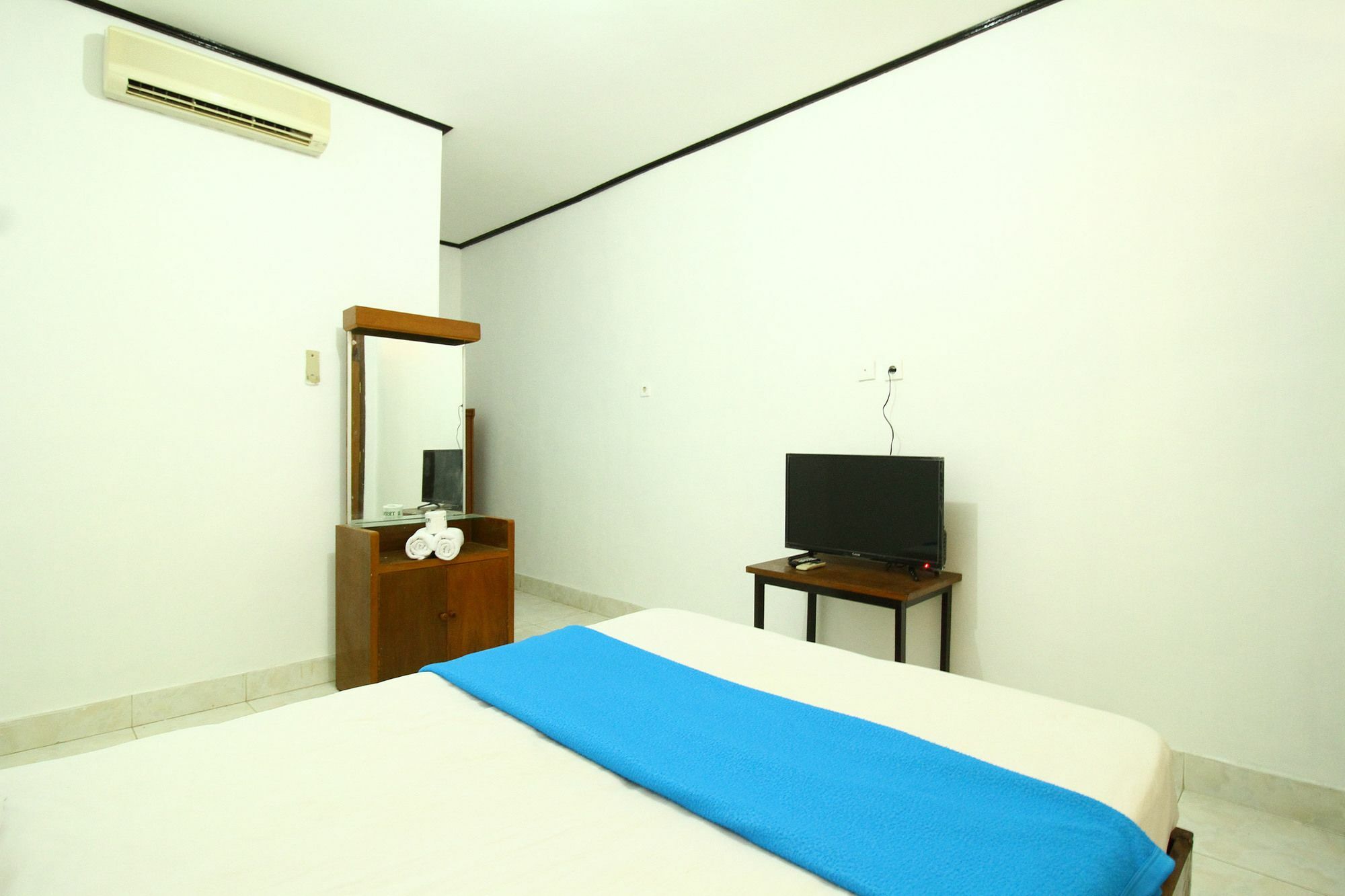 Dua Dara Inn Kuta Legian  Ngoại thất bức ảnh